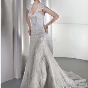 Demetrios beaded lace elegant formal white wedding gown dress